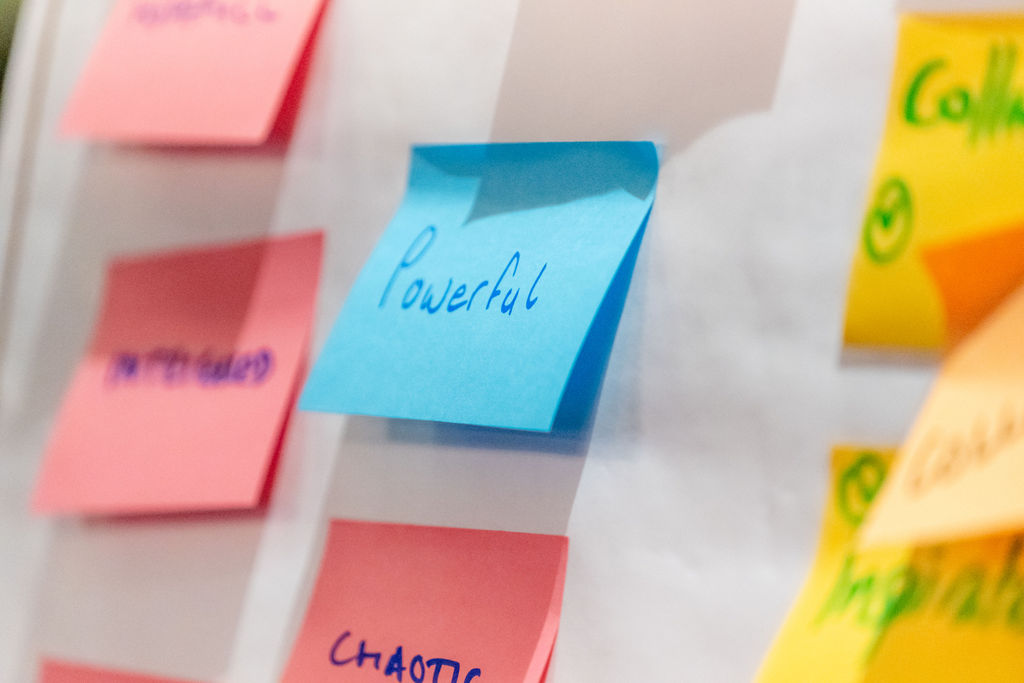 image of flipchart with coloured post-it notes on in a Brain Friendly Learning workshop